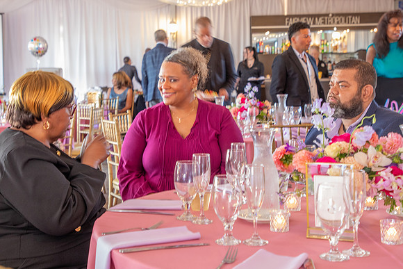 039 - Marylon's 70th