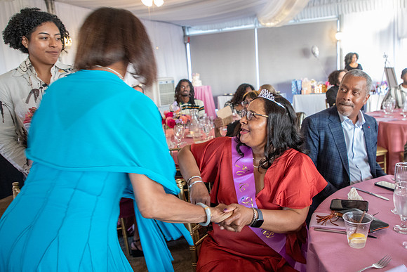 072 - Marylon's 70th