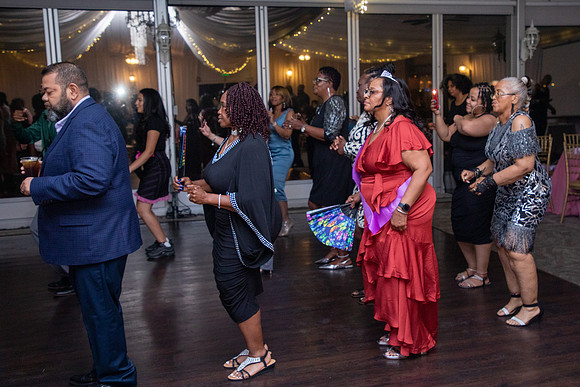 131 - Marylon's 70th