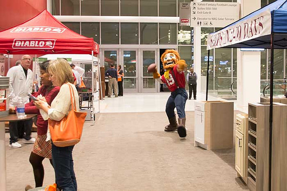 253 - Home Depot Levis Stadium
