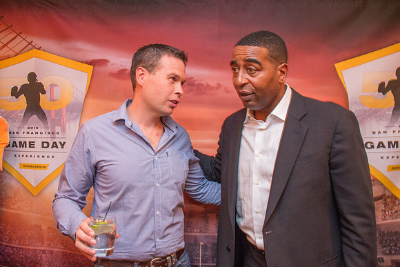 072 - Stanley Black & Decker Dinner with Cris Carter