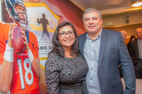 025 - Stanley Black & Decker Dinner with Cris Carter