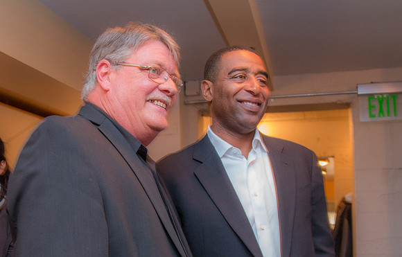 033 - Stanley Black & Decker Dinner with Cris Carter