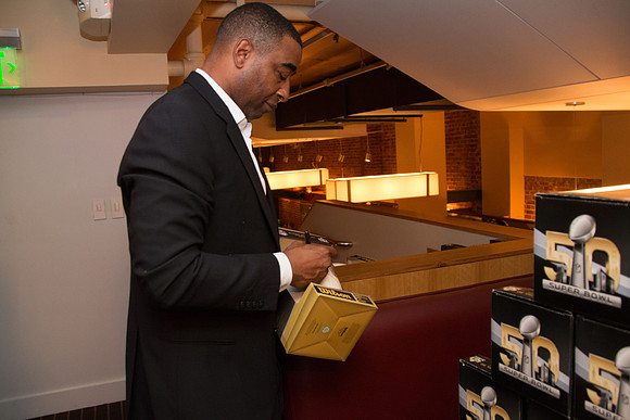 067 - Stanley Black & Decker Dinner with Cris Carter