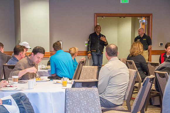 116 - Stanley Black & Decker Roger Craig Breakfast