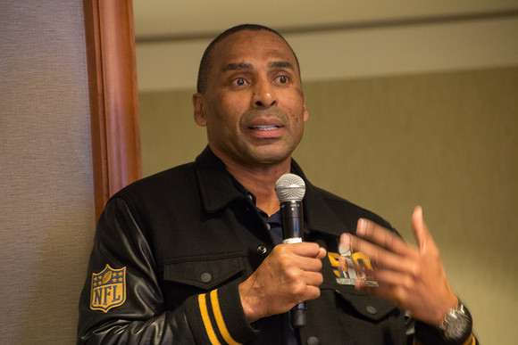 122 - Stanley Black & Decker Roger Craig Breakfast