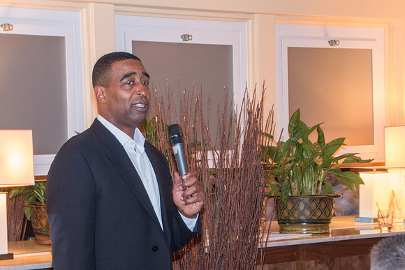 053 - Stanley Black & Decker Dinner with Cris Carter