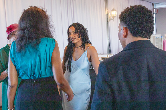 049 - Marylon's 70th
