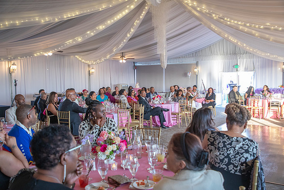 081 - Marylon's 70th