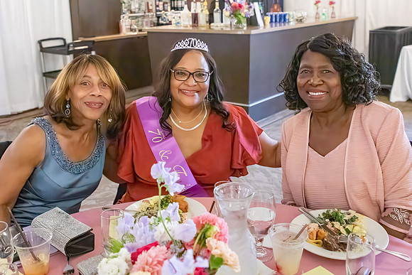 093 - Marylon's 70th